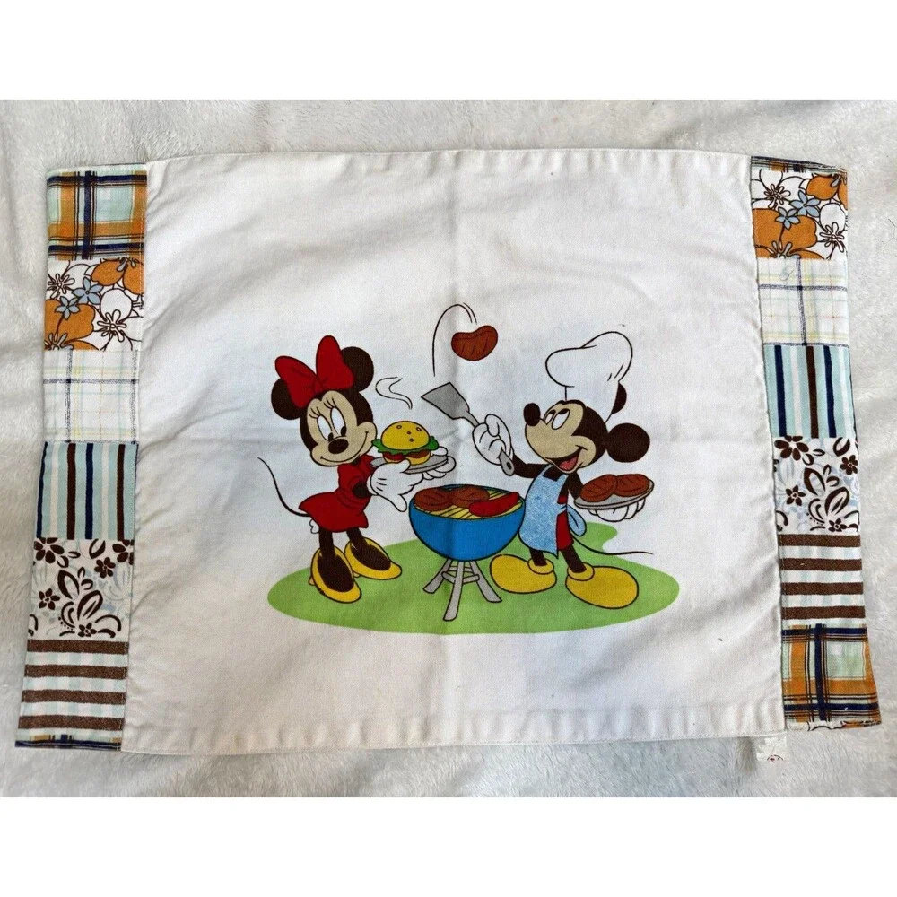 Vintage 1987 Disney Mickey & Minnie Mouse BBQ Placemat Patchwork Cotton-one